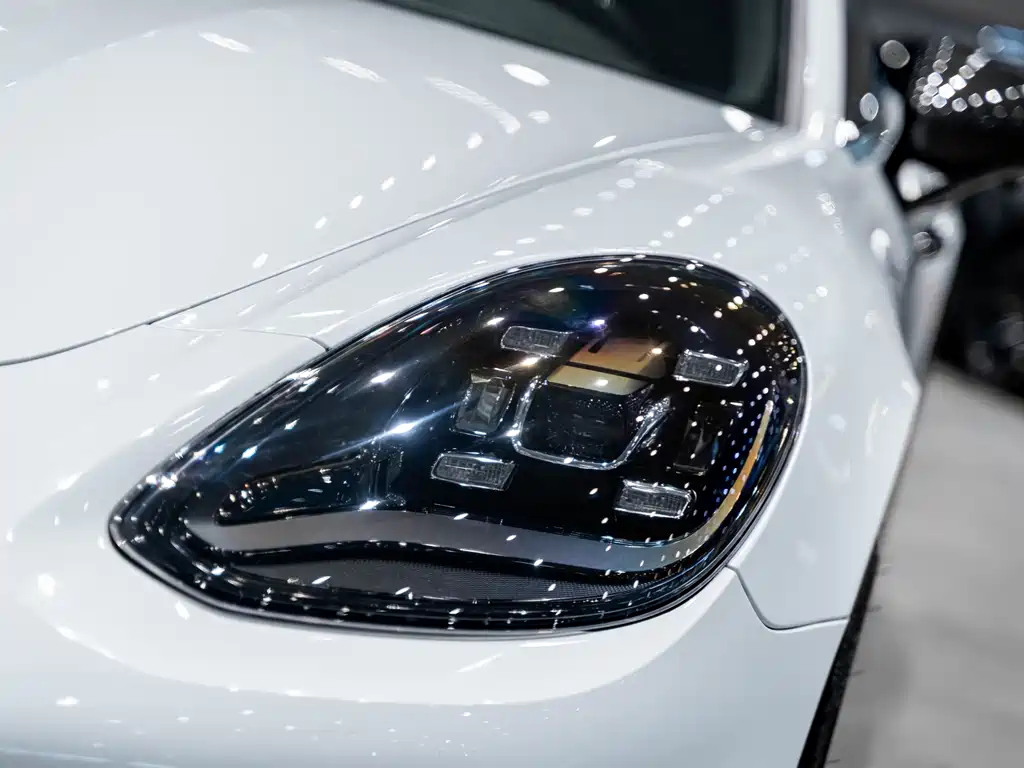 Porsche Panamera 2019 — фото 3