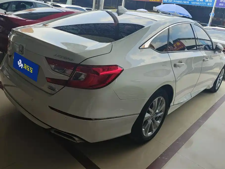 Honda Accord 2020 — фото 3