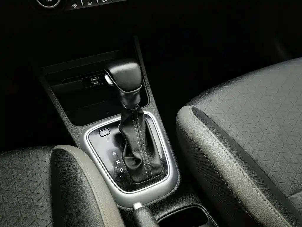 Kia KX1 2018 — фото 13