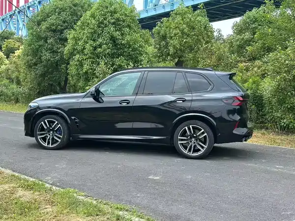 BMW X5 M 2022