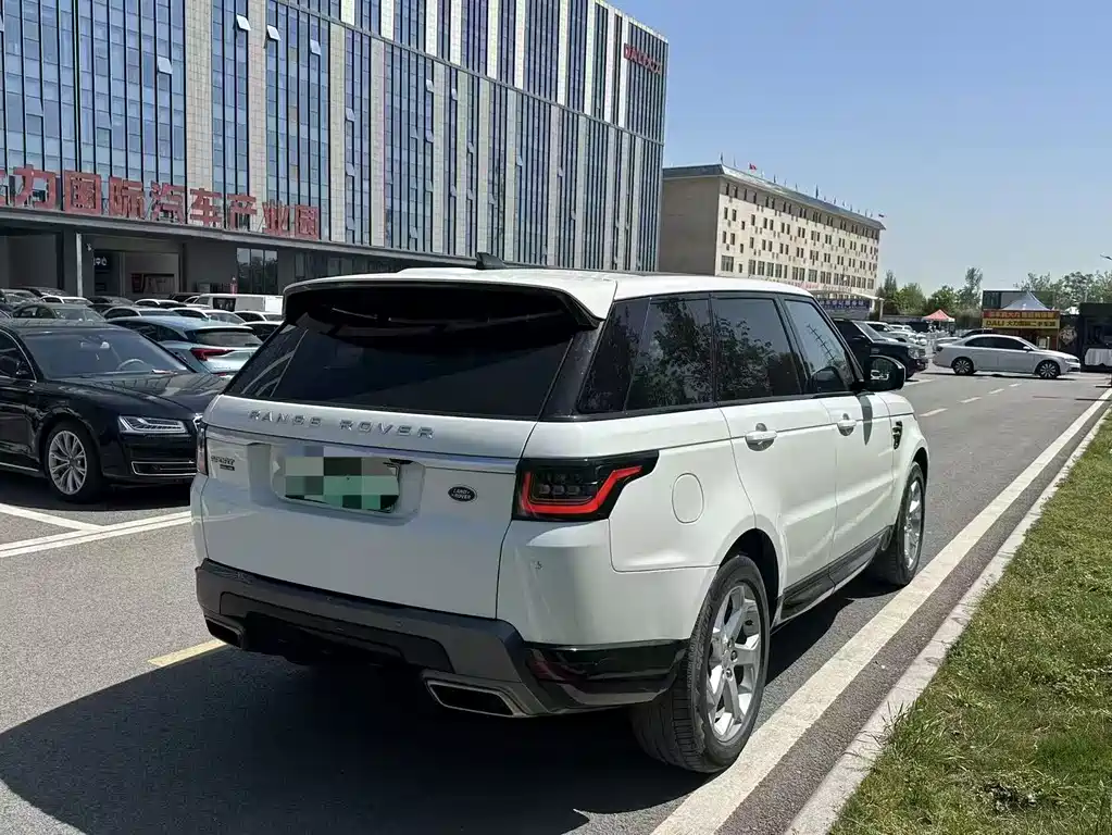 Land Rover Sport PHEV 2018 — фото 5
