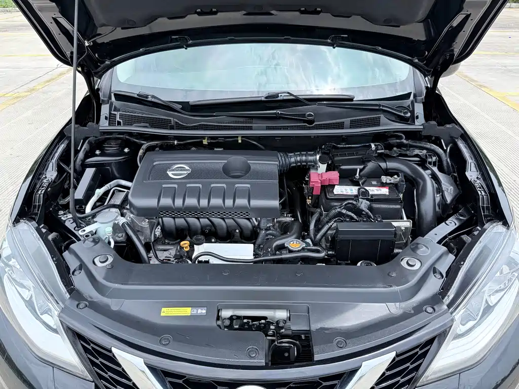 Nissan Tiida 2017 — фото 24