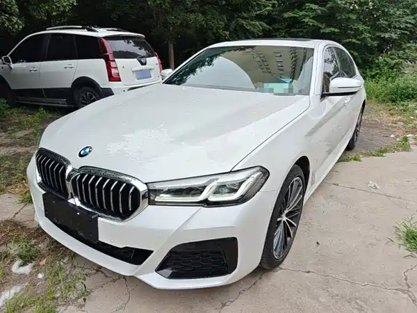 BMW 5 Series 2023