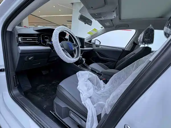 Volkswagen Sagitar 2026