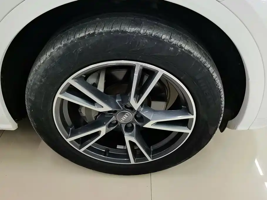 Audi Q5L 2018