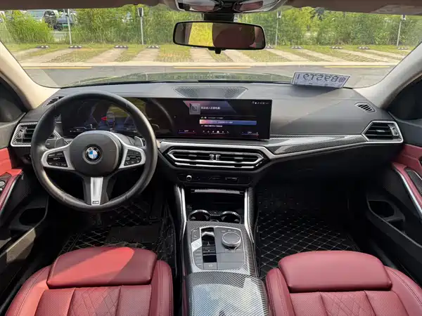 BMW 3 Series 2024