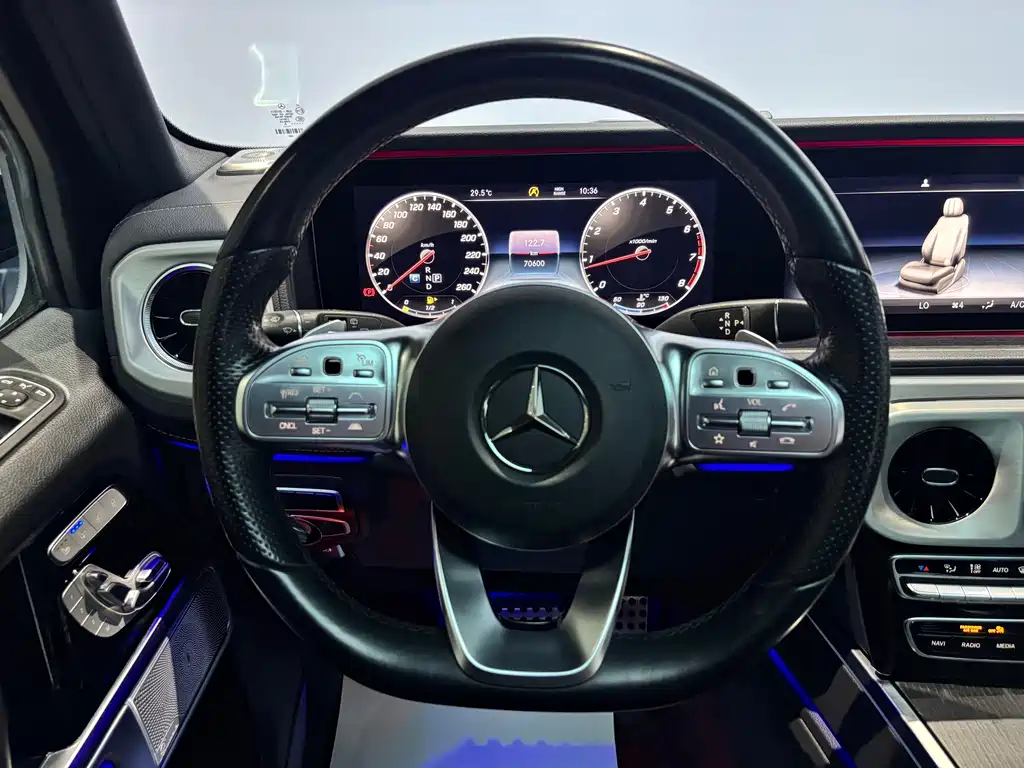 Mercedes-Benz G-Class 2022 — фото 17