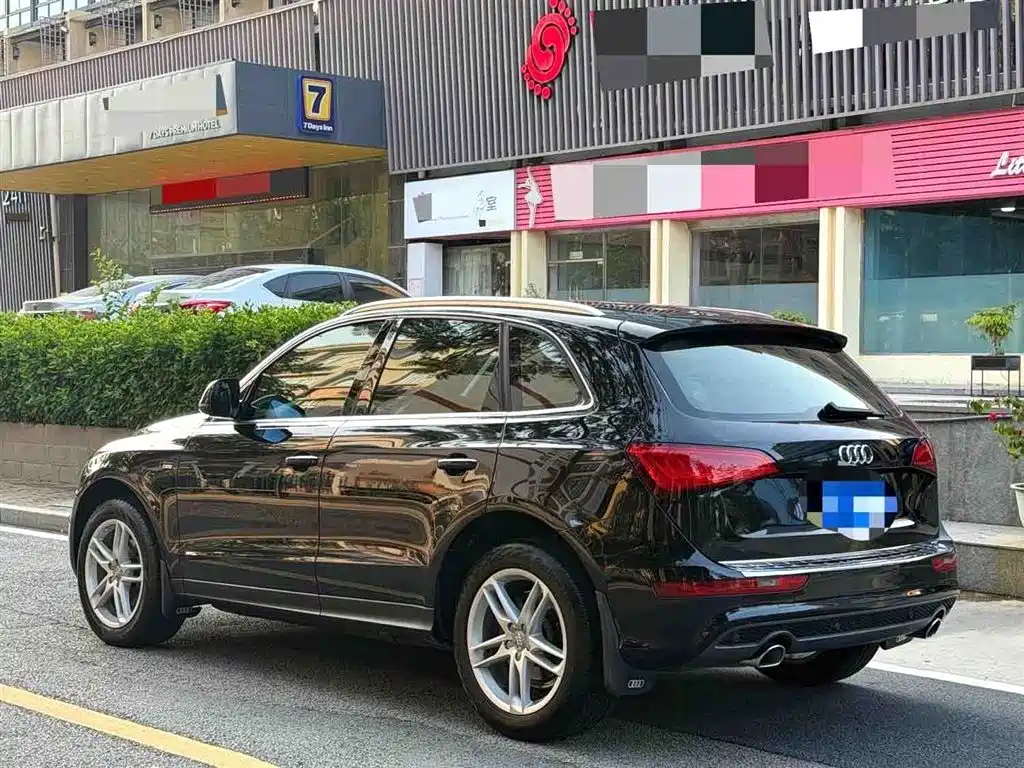 Audi Q5 2018 — фото 13