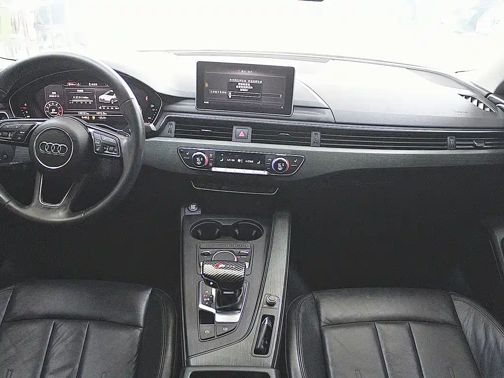 Audi A4L 2017 — фото 4