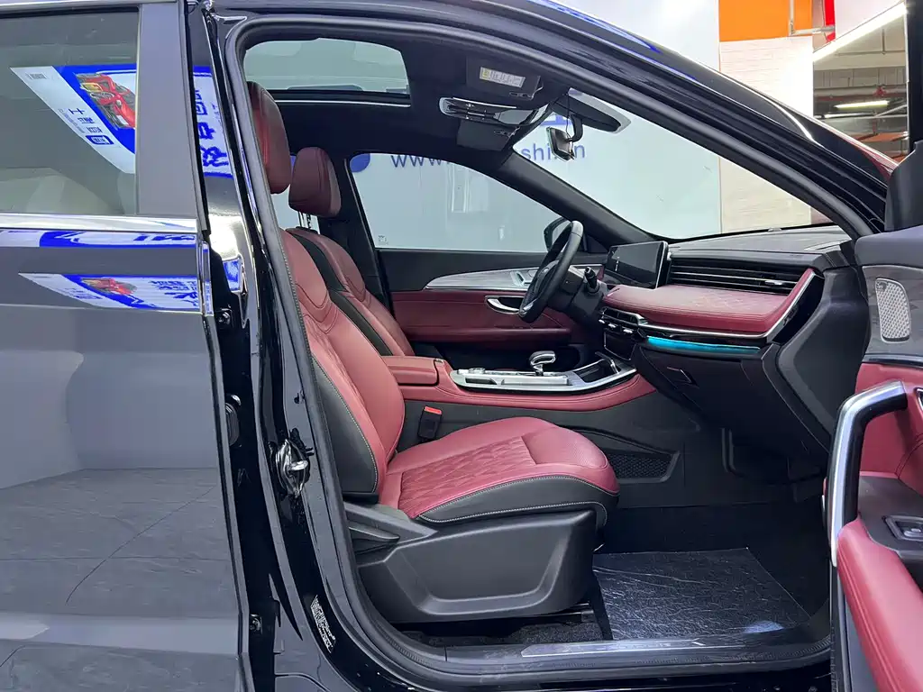 Jetour X70 PLUS 2023 — фото 22