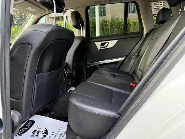 Mercedes-Benz GLK-Class 2013