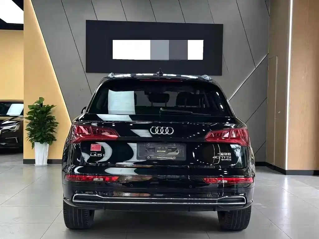 Audi Q5L 2018