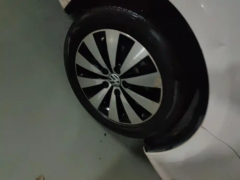 Volkswagen Sagitar 2017