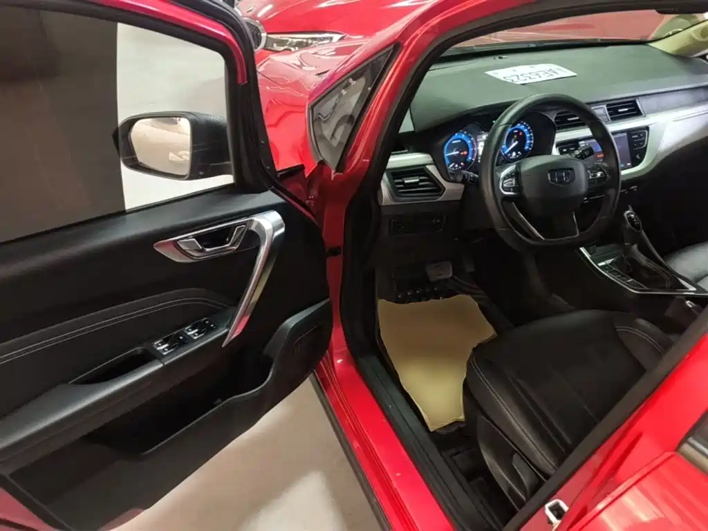 Geely Vision X3 2020 — фото 16