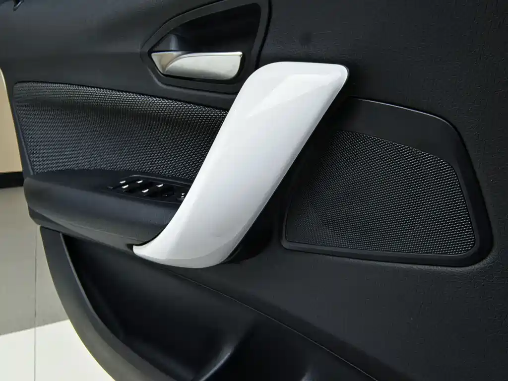 BMW 1 Series 2016 — фото 17