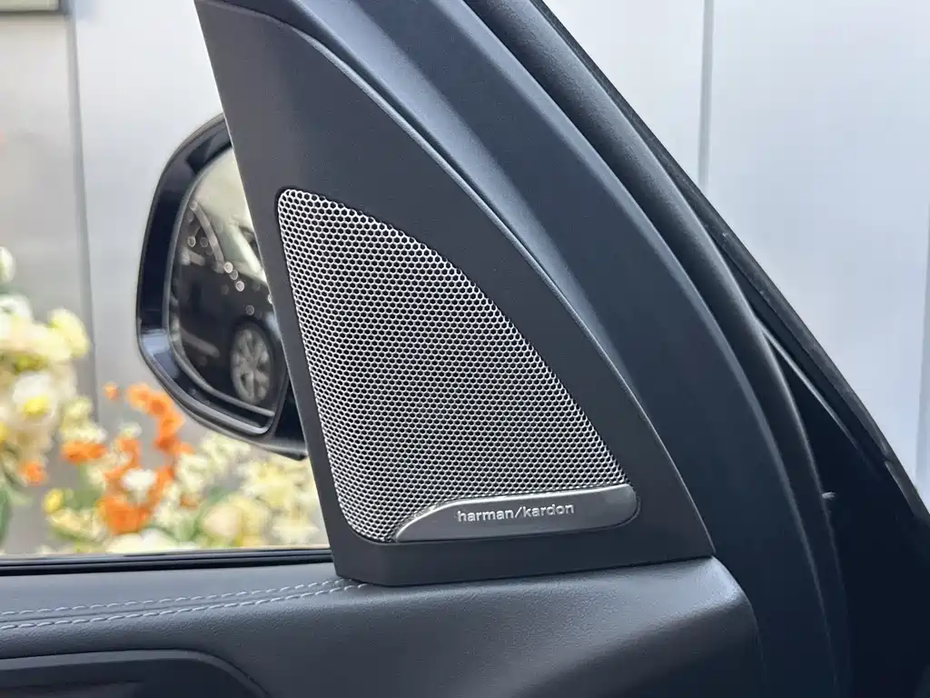 BMW X5 2025 — фото 11