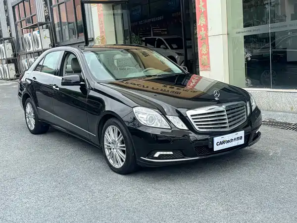 Mercedes-Benz E-Class 2011