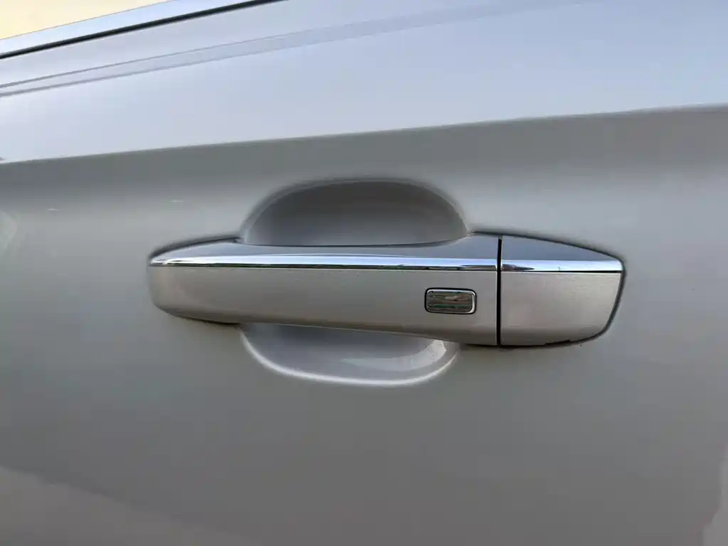 Roewe i5 2019