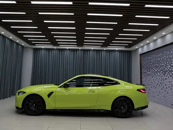 BMW M4 2021