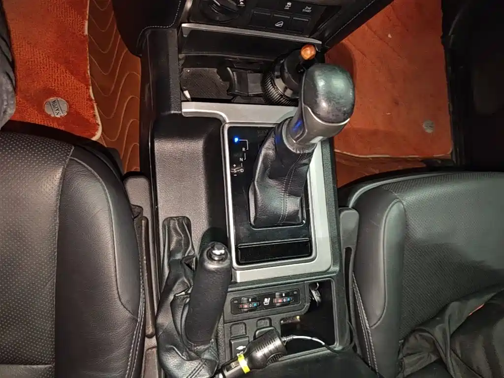 Toyota Prado 2018 — фото 14