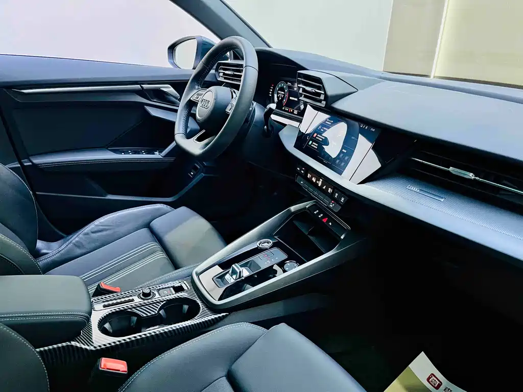 Audi A3 2022 — фото 14