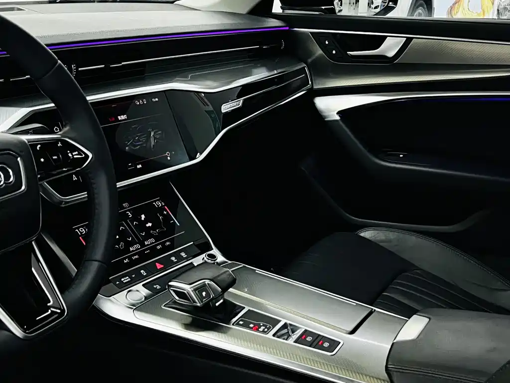 Audi A6L 2020 — фото 17