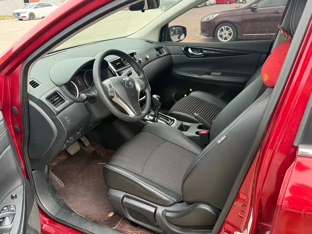 Nissan Tiida 2019