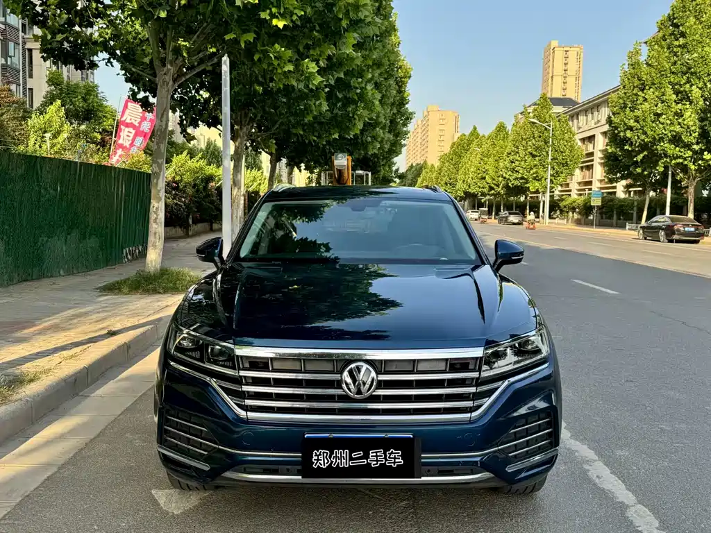 Volkswagen Touareg 2019 — фото 2