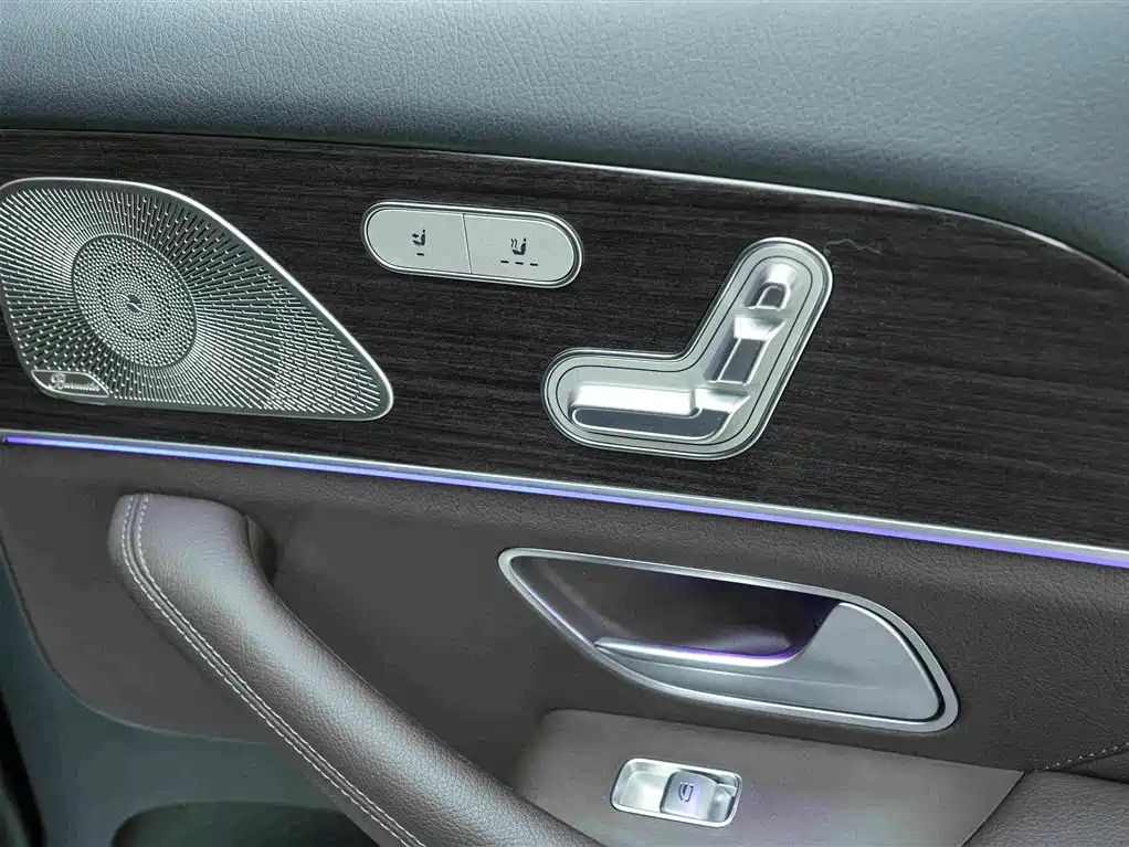 Mercedes-Benz GLS 2024 — фото 19