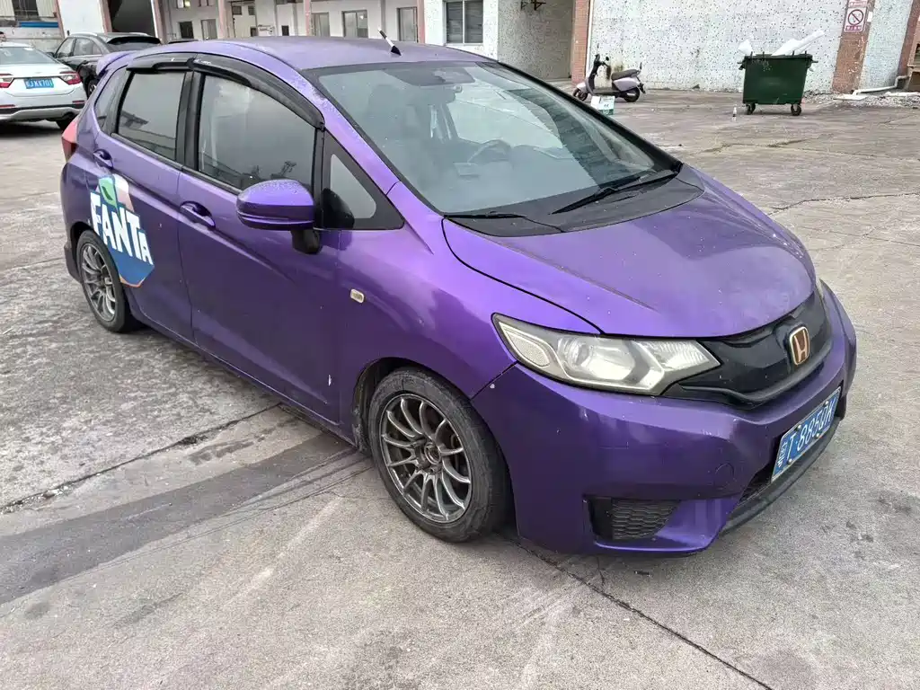 Honda Fit 2016 — фото 2