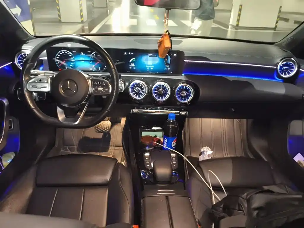 Mercedes-Benz A-Class 2022 — фото 13