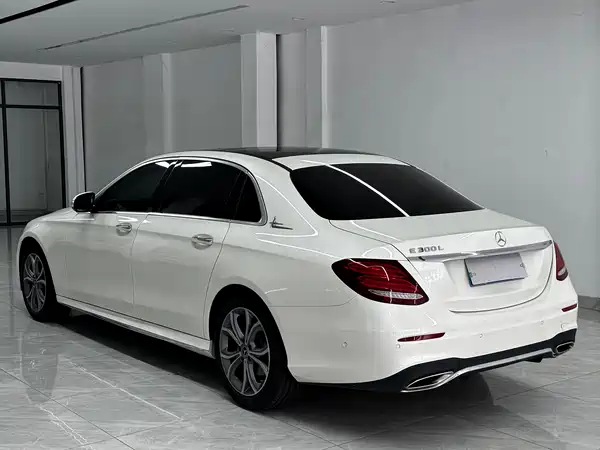Mercedes-Benz E-Class 2020