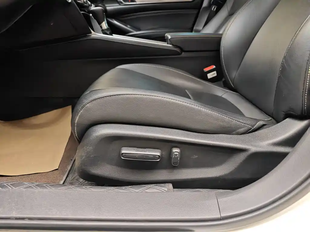 Honda Inspire 2023 — фото 10