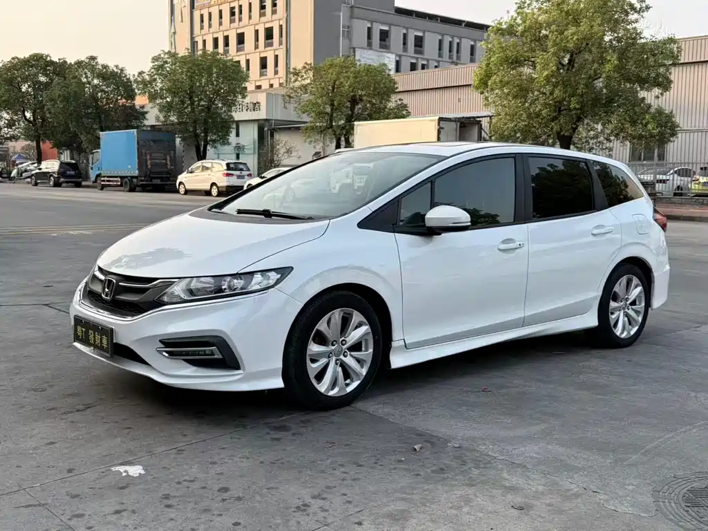 Honda Jade 2018 — фото 1
