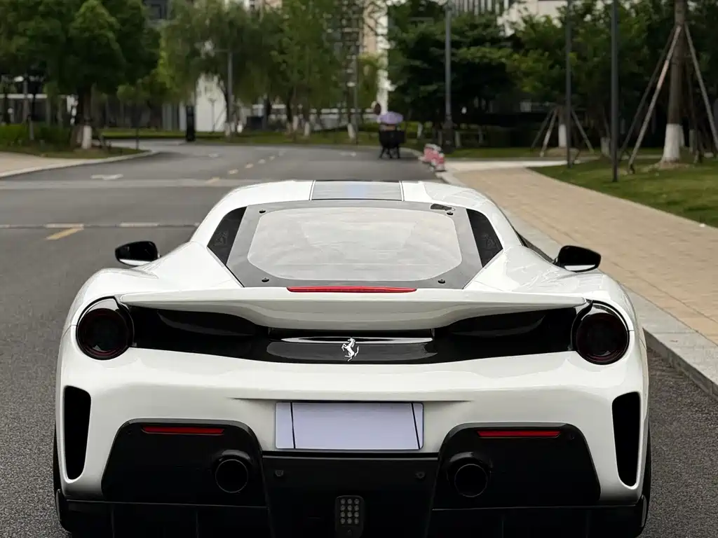 Ferrari 488 2015 — фото 6