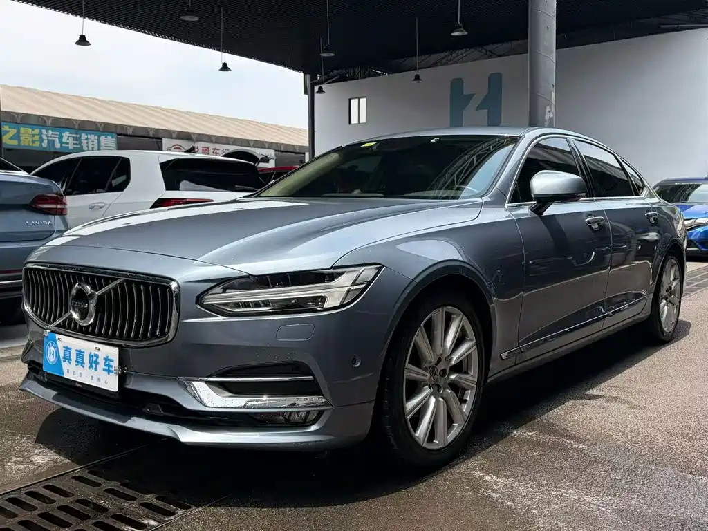 Volvo S90 2018 — фото 1