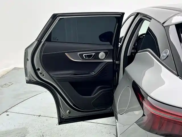 Chery Tiggo 5x 2025 — фото 24
