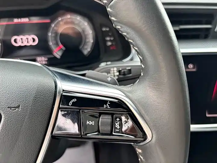 Audi A6L 2021 — фото 15