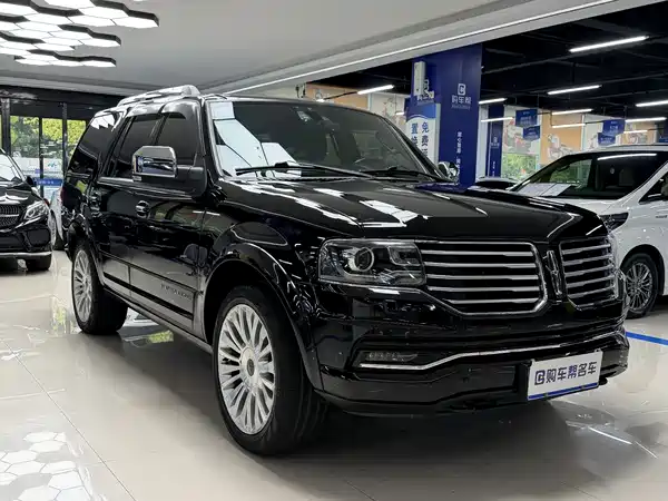 Lincoln Navigator 2017