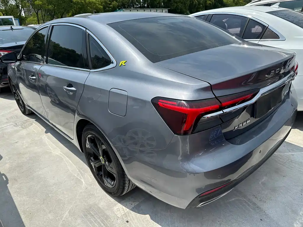 Roewe i6 MAX 2022 — фото 18