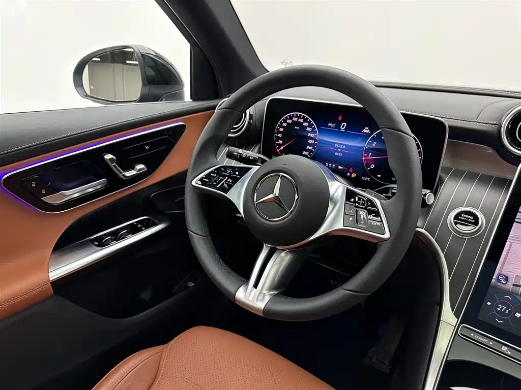 Mercedes-Benz GLC 2025 — фото 10