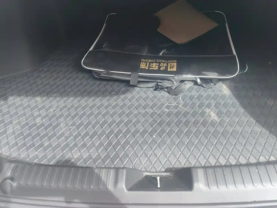 Geely Emgrand 2026