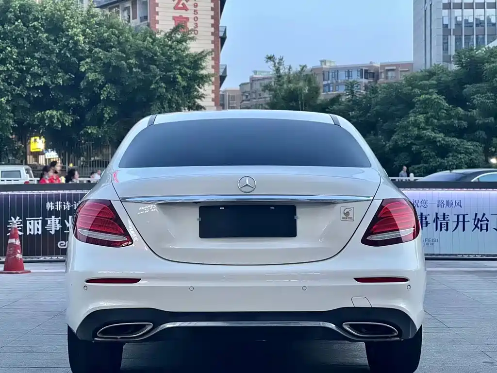 Mercedes-Benz E-Class 2017