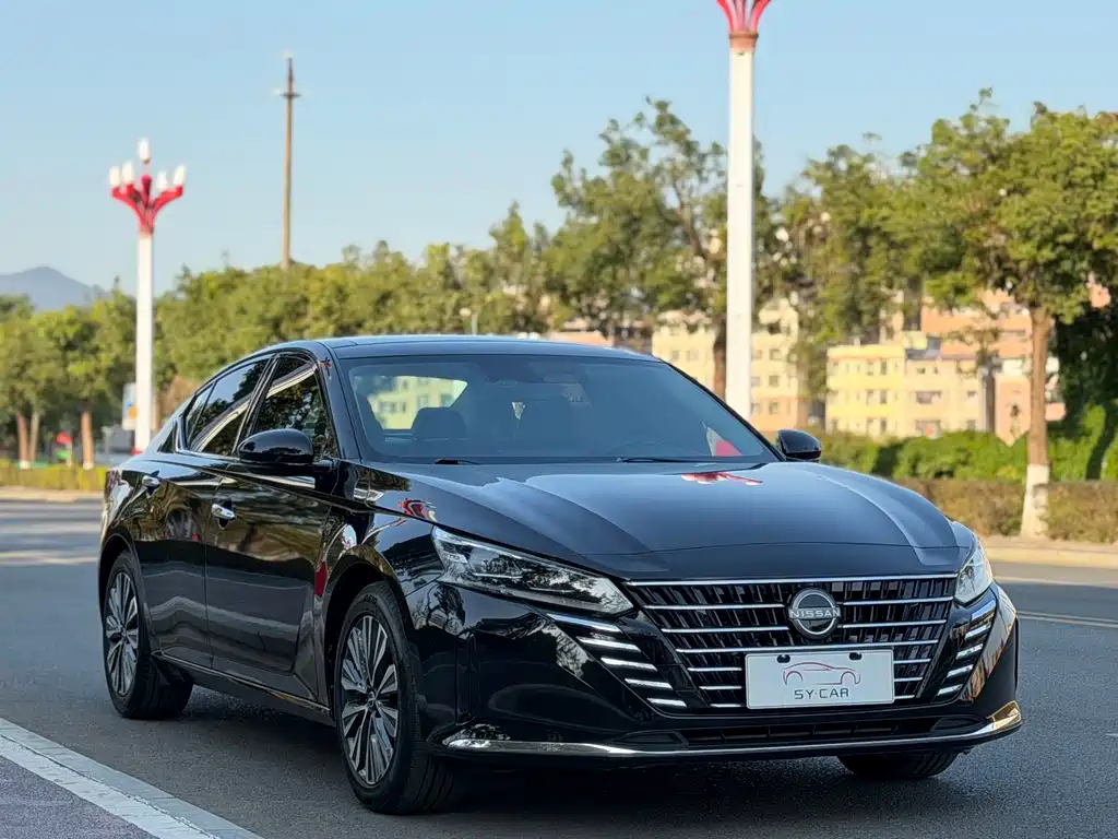 Nissan Teana 2023