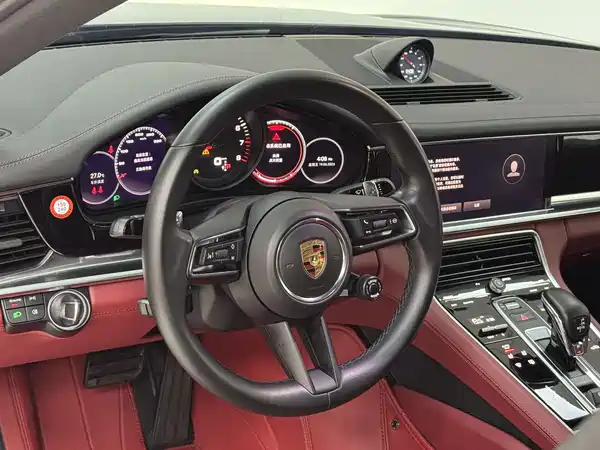 Porsche Panamera 2022