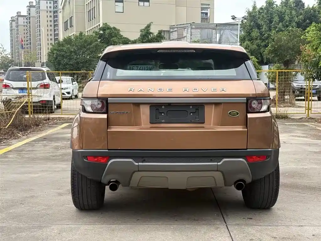 Land Rover Evoque 2015 — фото 5