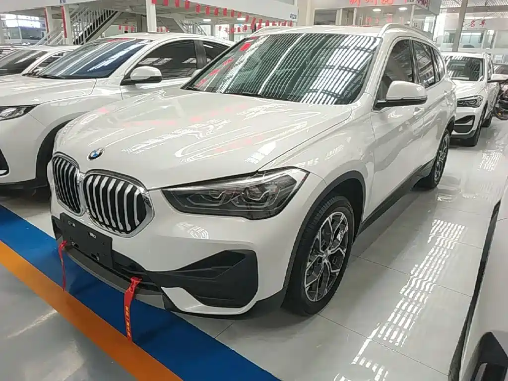 BMW X1 2023 — фото 2