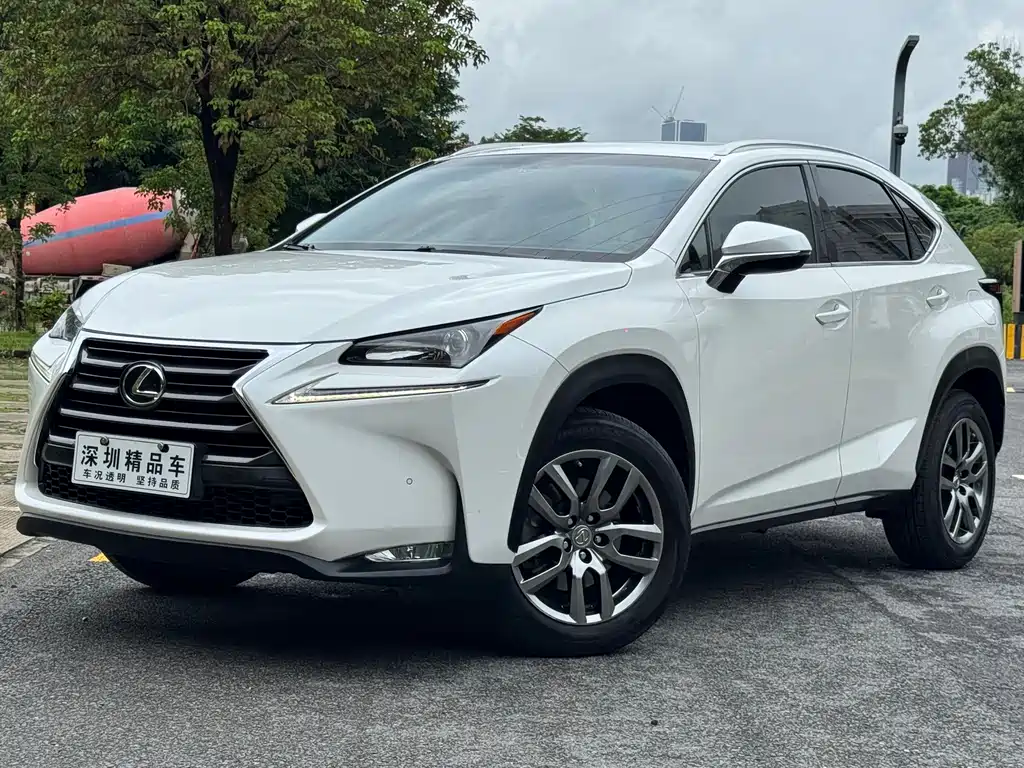 Lexus NX 2016 — фото 1