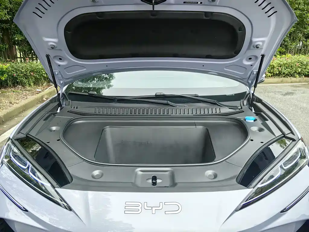 BYD Seal 07 EV 2024 — фото 15