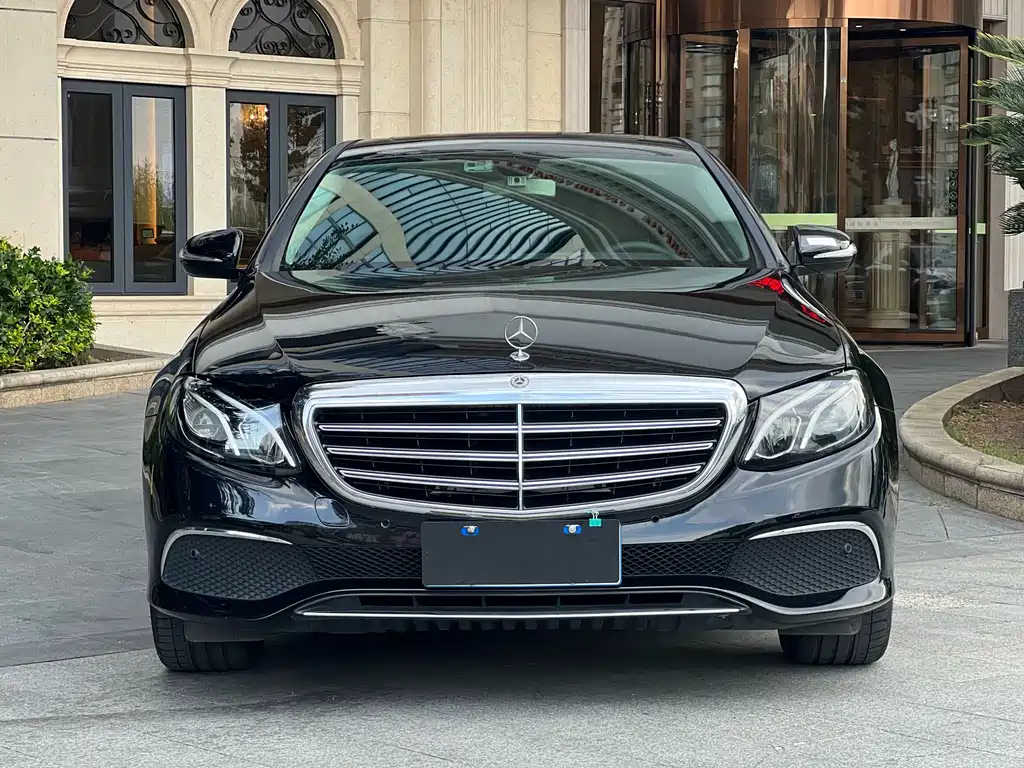 Mercedes-Benz E-Class 2018